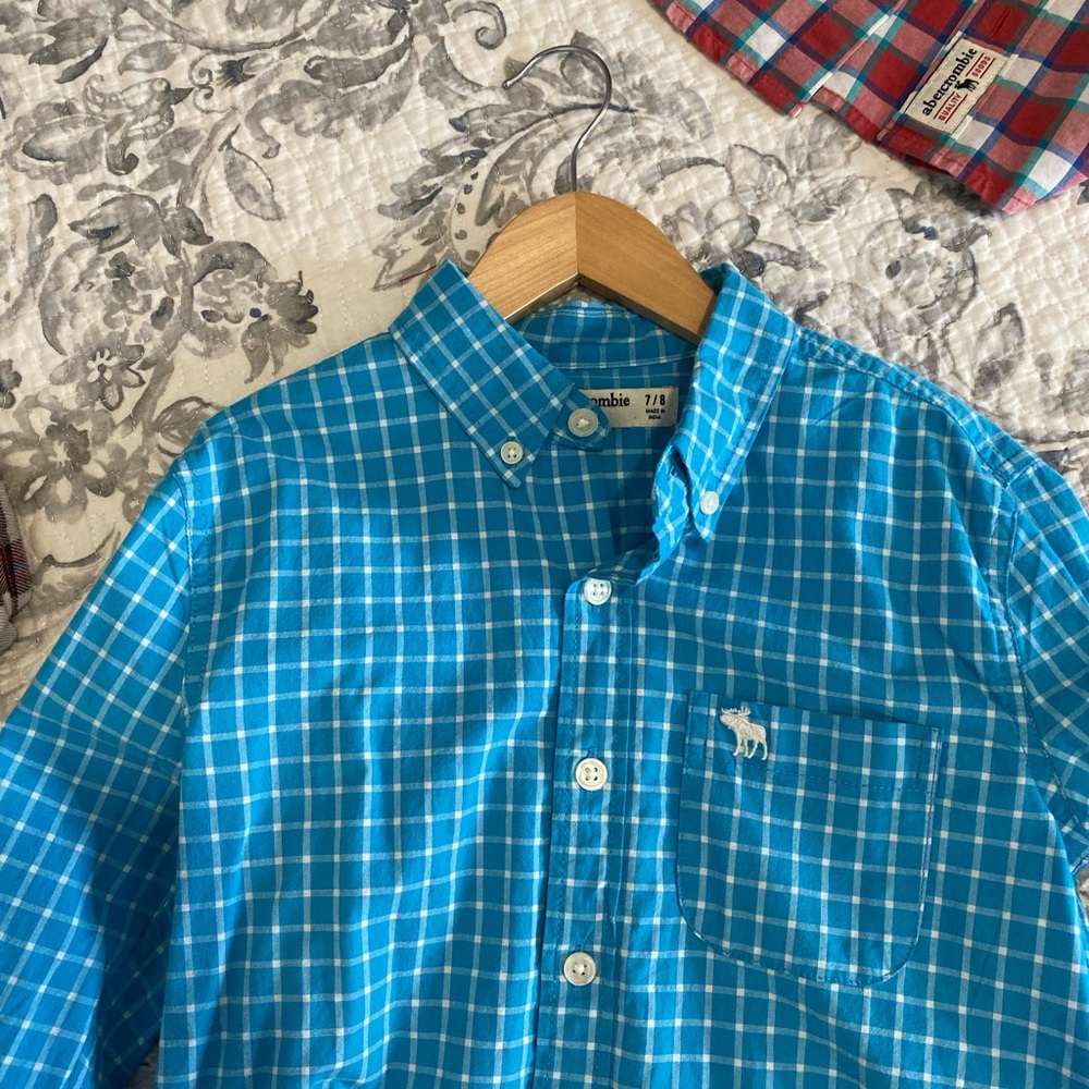 Shirt - Picture 4 of 7